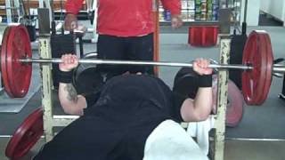 Little Johnny 275lbs..avi