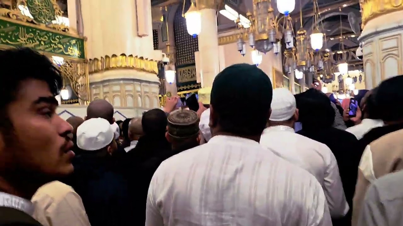 Roja rasool ki jiyarat ##madinasharif #harmainlive #prophet 