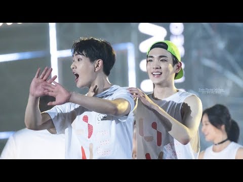 OnKey moment 2017 (Akdong Musician _ GIVE LOVE)