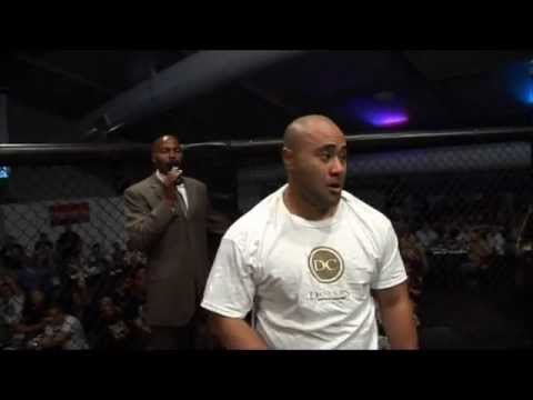 Tuxz Halaholo Fight 2