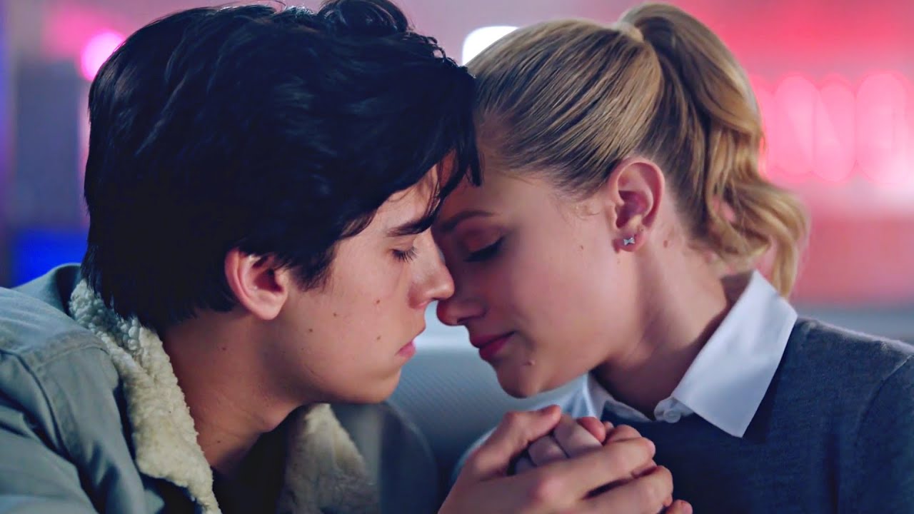 Riverdale ALL Bughead Scenes | Season 1 | logoless/1080p