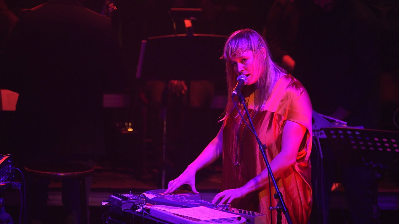 Dear Criminals avec orchestre de chambre - Rose