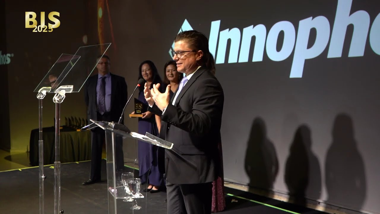 Innophos celebra reconhecimento internacional no Prêmio BIS 2025 | Marco Coen e Clarice Fukuya