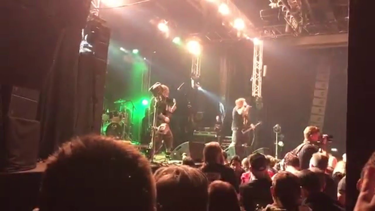 Napalm Death - On the Brink of Extinction Live @ Speedfest 2015 - YouTube