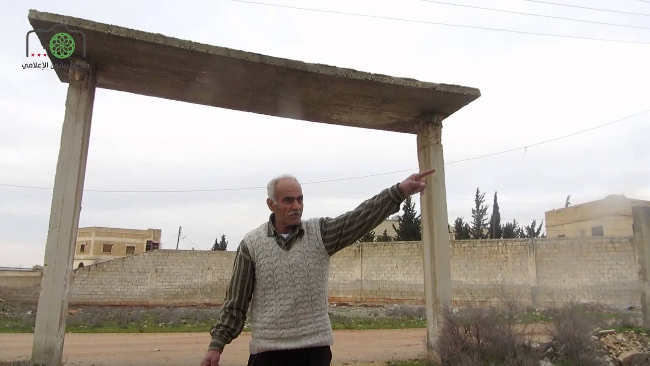 ريف حلب بيانون رجل مسن يقيم في منطقة خطرة رغم القصف والاشتباكات المستمرة 19 1 2015