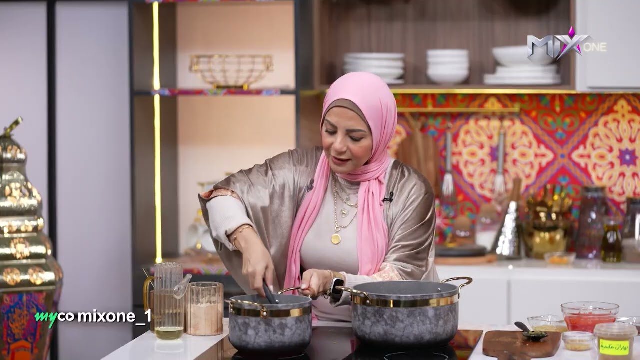 شوربة شعرية بالطماطم.. طعم خطير