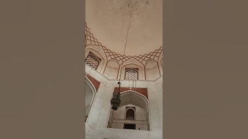 Thumbnail of Taj Mahal inside view