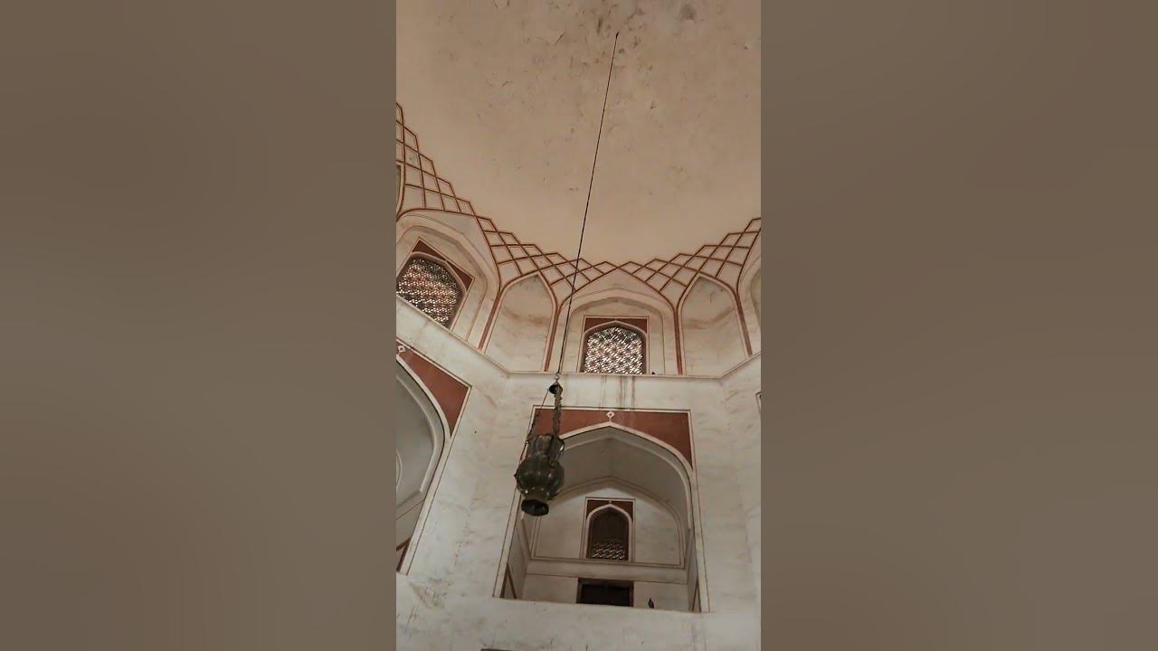 Taj Mahal inside view Taj Mahal inside view