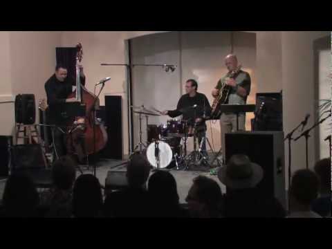 Jeff Massanari, Sam Bevan, Bryan Bowman Trio - Jaz...