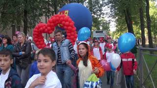 Праздничное шествие в День Металлостроя на Пионерской ул. 15.09.18