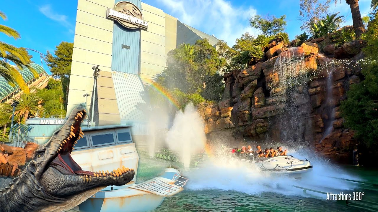 Jurassic World Ride | EXTREME Wet Than Ever Before + Cool Spinosaurus Photo Op