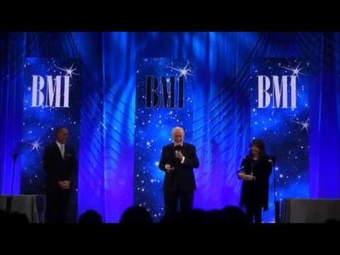 John Williams receives "BMI John Williams Award"