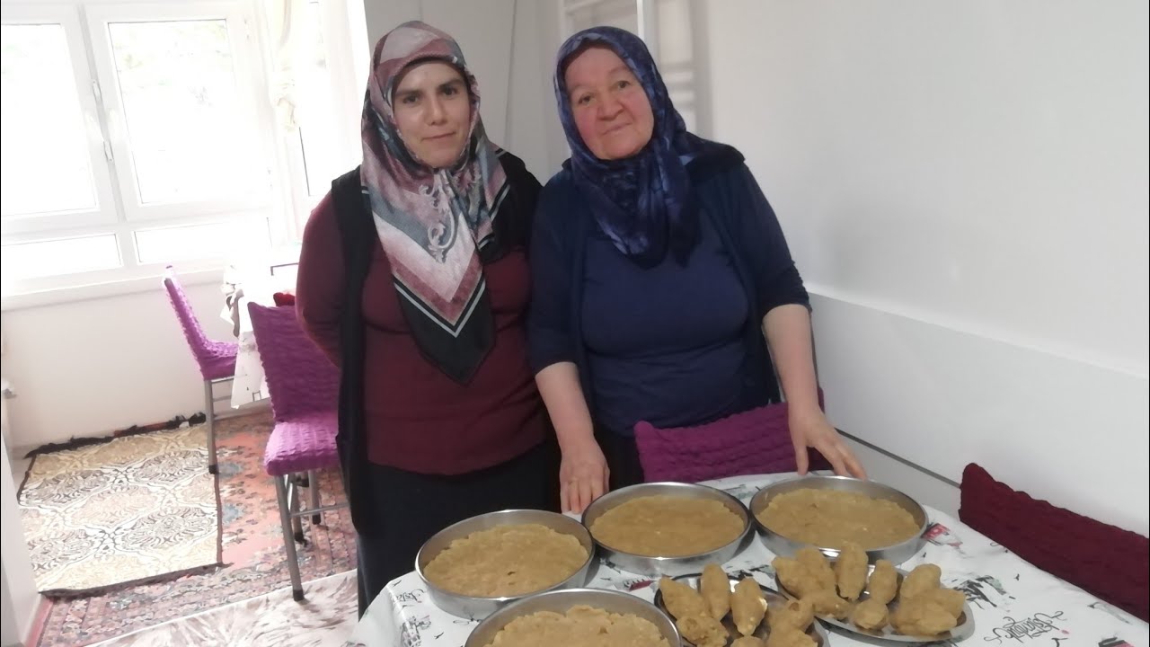 Babaannem ve Yengem'den Un Helvası Tarifi
