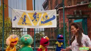 Celebrity Elmo Goes to Summer Camp Wealth
