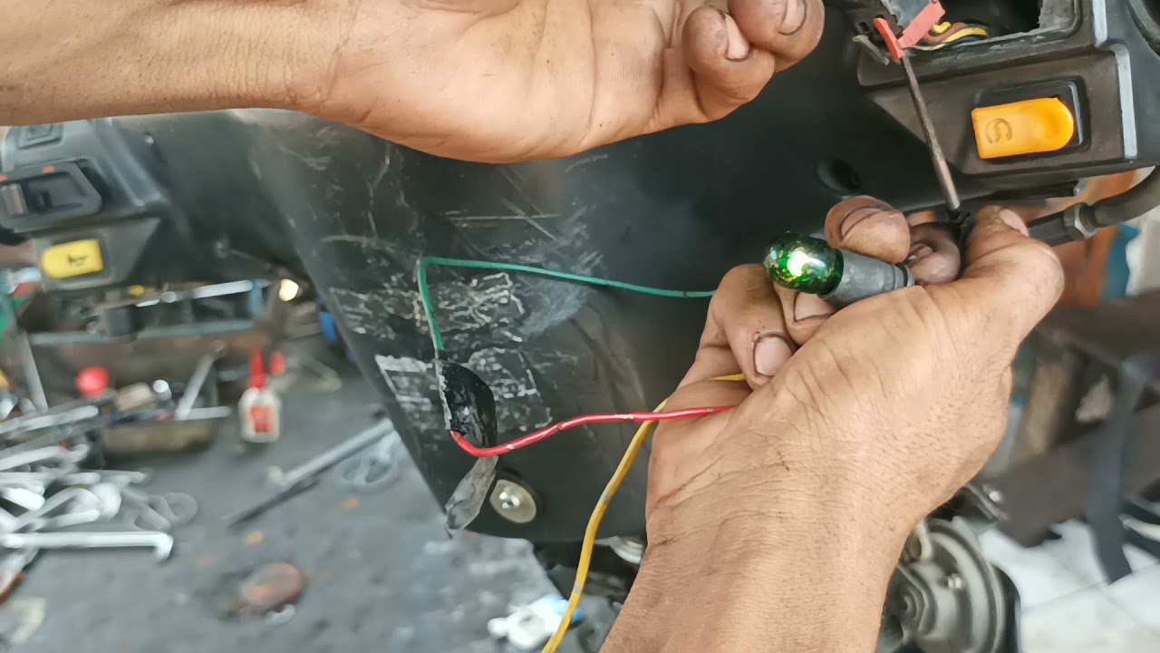 Jalur kabel lampu belakang dan lampu rem honda SUPRA.GRAND