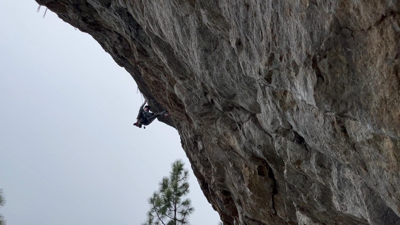 Crestfallen @Skaha - 5.12c (UNCUT)