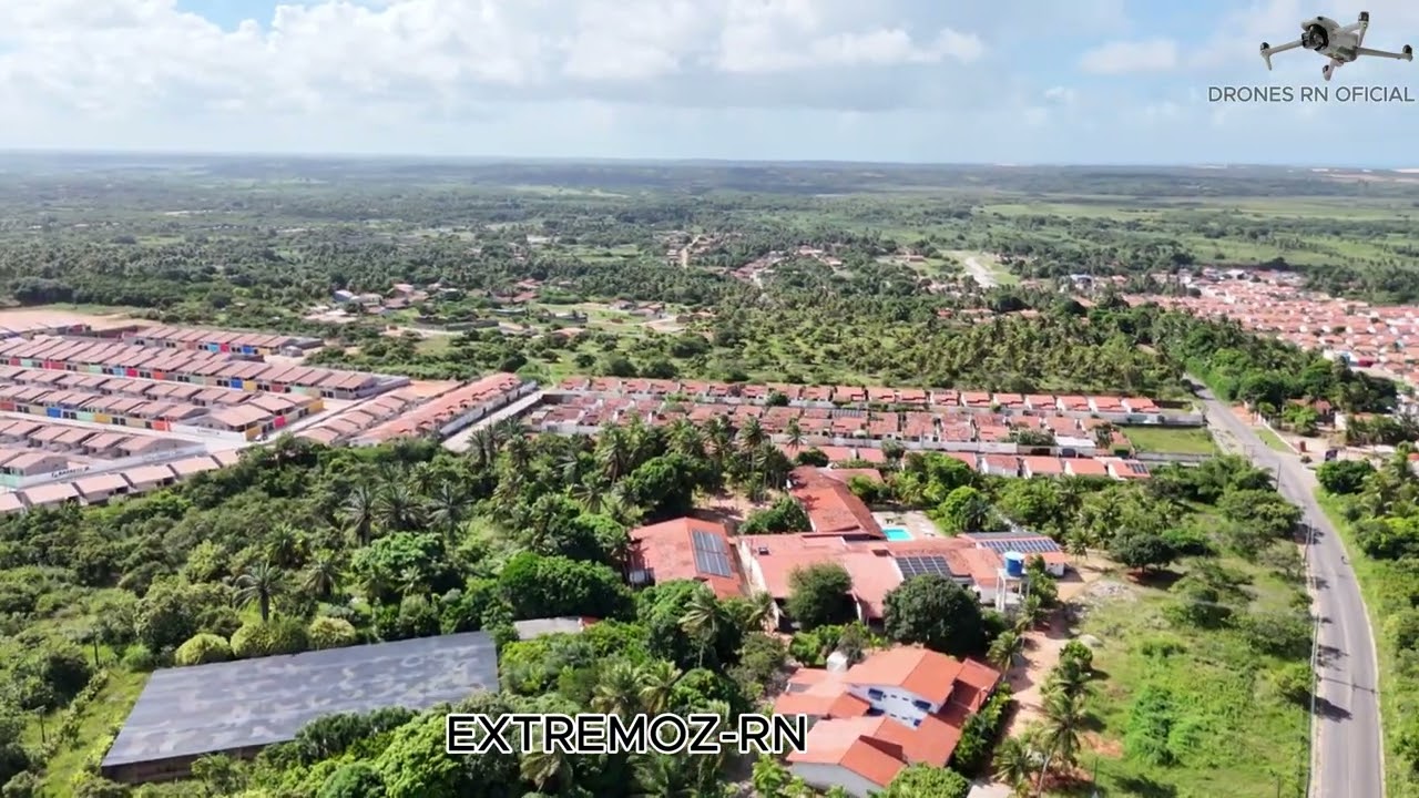 AO REDOR DA CIDADE DE EXTREMOZ RN,SOBREVOANDO O BAIRRO ESTIVAS