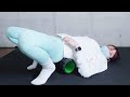 レギンスでお尻周りをほぐしていきます。