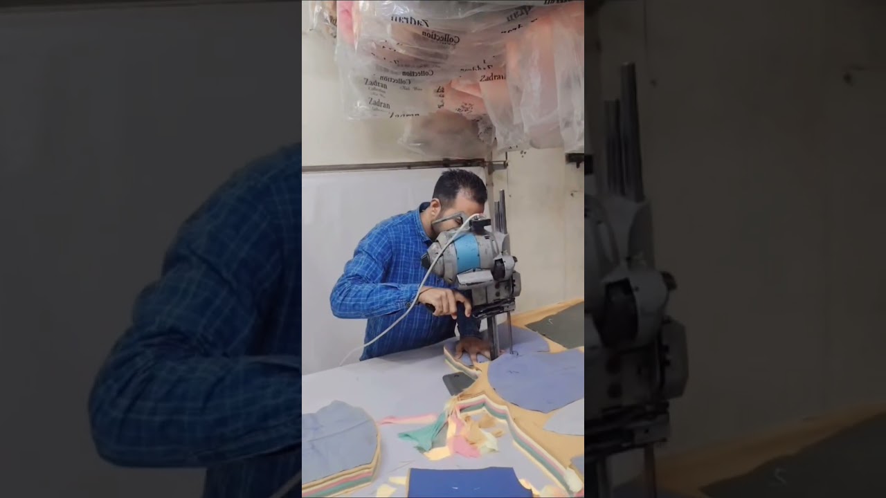 fabric cutting with straight knife cutting machine 