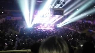 Planetshakers live in gensan - let's go ...