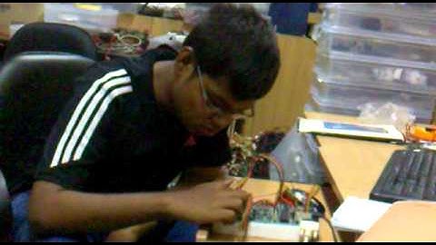 Mini Synthesizer using Atmega 16