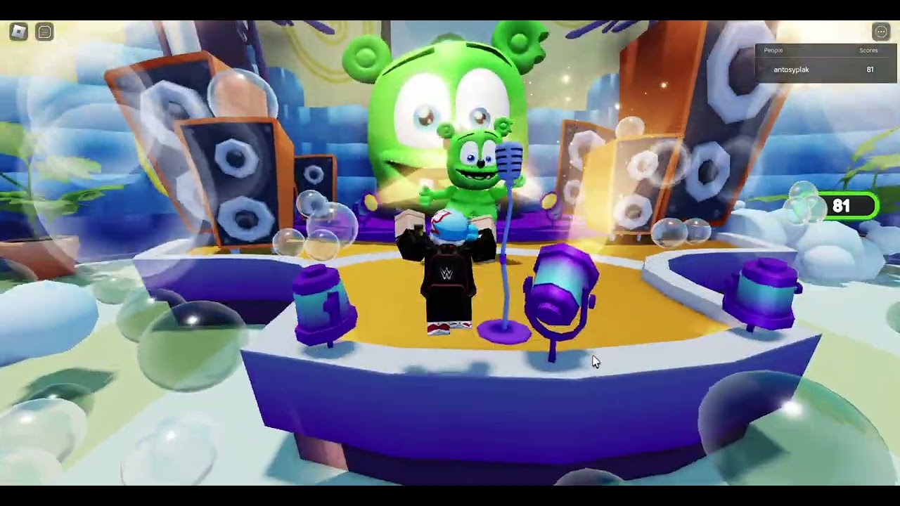 kiki riki roblox Gummy Bear Crash Party part 1