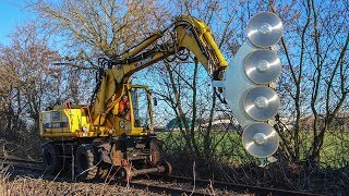 Excavator Tree Saw Attachment  Greentec Multi Carrier Hxf 3302 And Lrs 2402