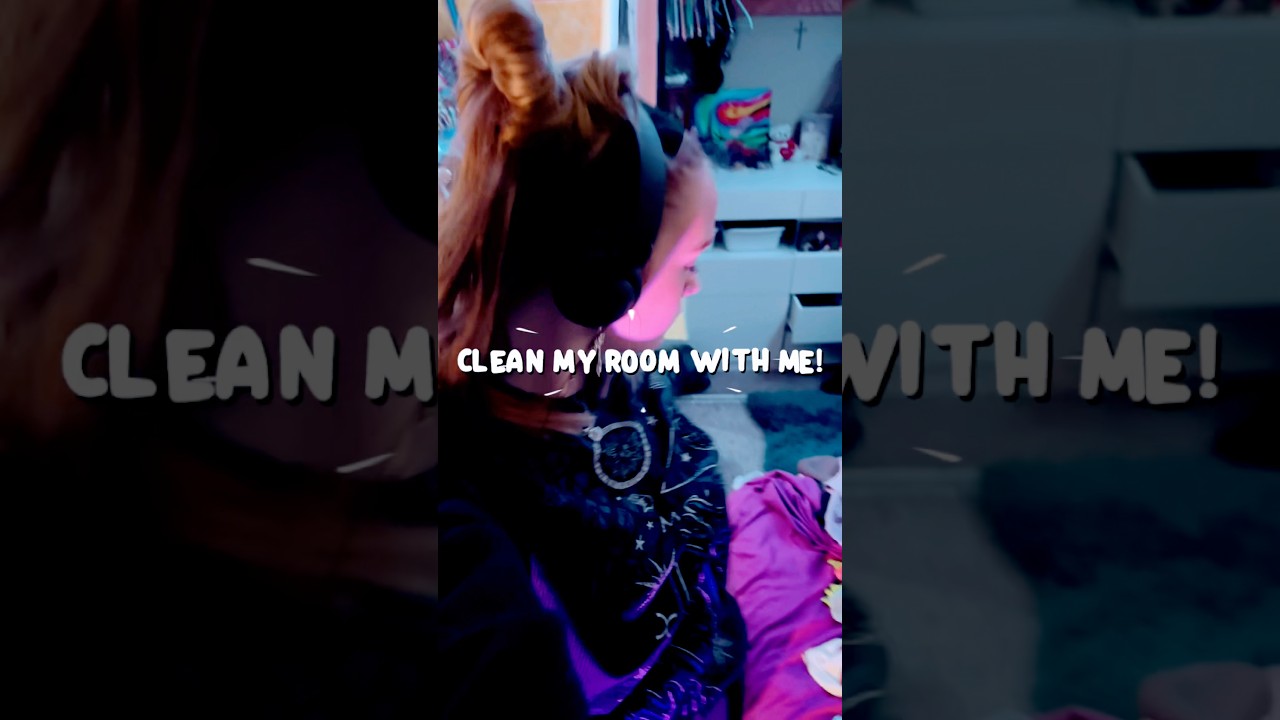 Cleaning my room😋 