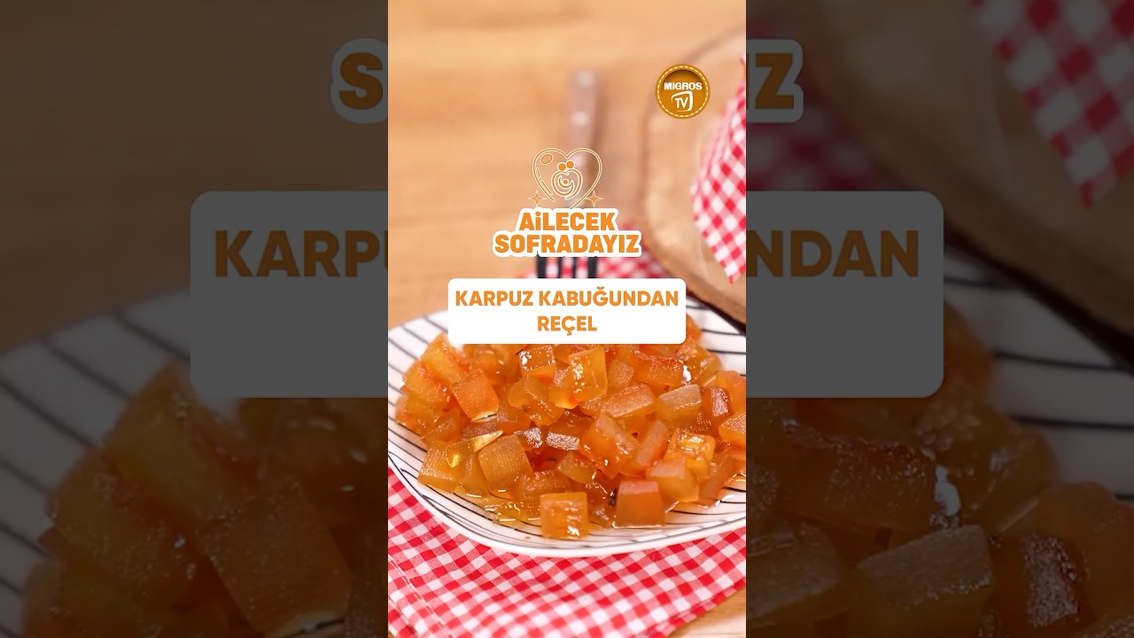 Yazın Gözdesiyle Tatlı Bir Sürpriz: Karpuz Kabuğu Reçeli Tarifi ????  #shorts