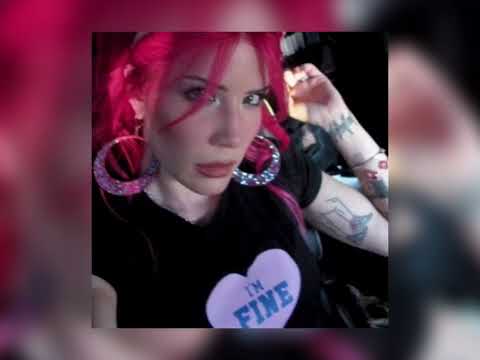 Halsey - Lucky