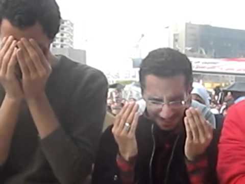 دعاء مؤثر لإمام مسجد عمر مكرم فى التحرير 8 فبراير