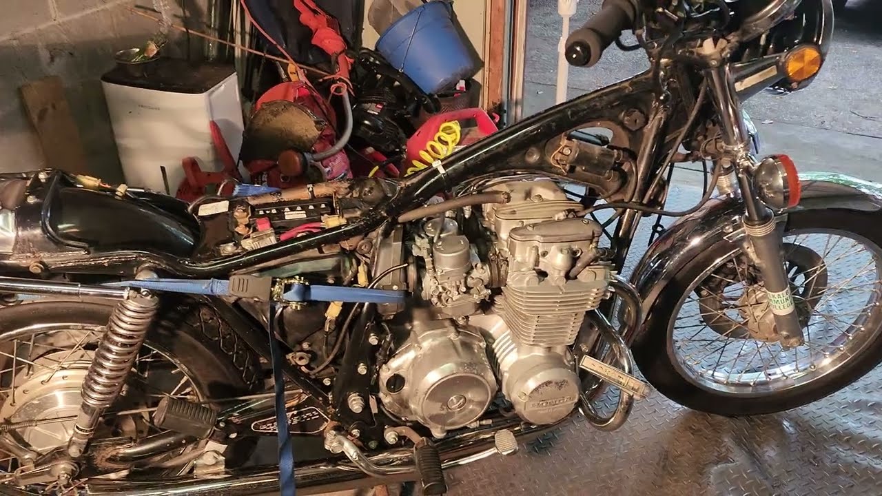 Easy way to install remove carbs on a 4-cylinder four motorcycle 1981 Honda CB650 CB750 CB900