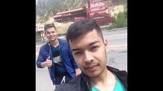 Turkmen Coloradoda Chillin In Safeway Store