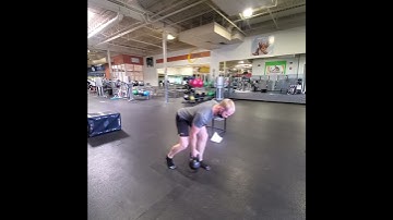 Staggered Stance Single Arm Kettlebell Suitcase Deadlift