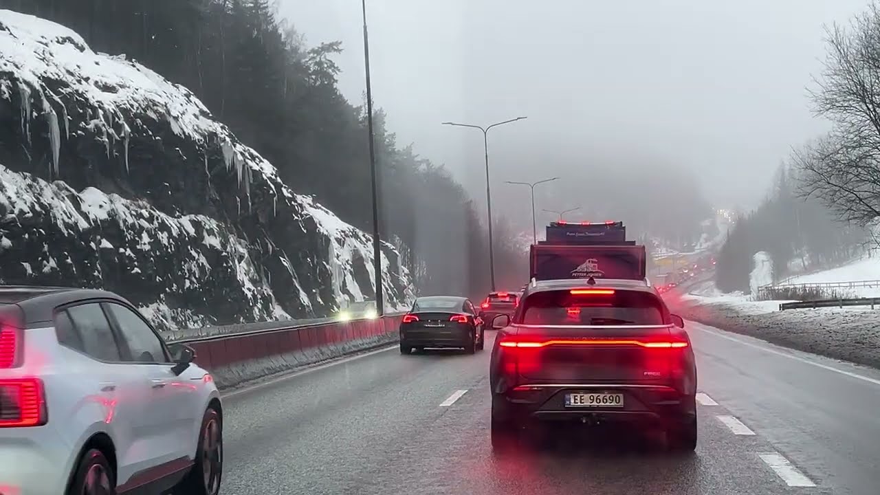Morgen Rushtid | 🚘 Driving in Norway 🇳🇴  🛣️ E6 Oslo