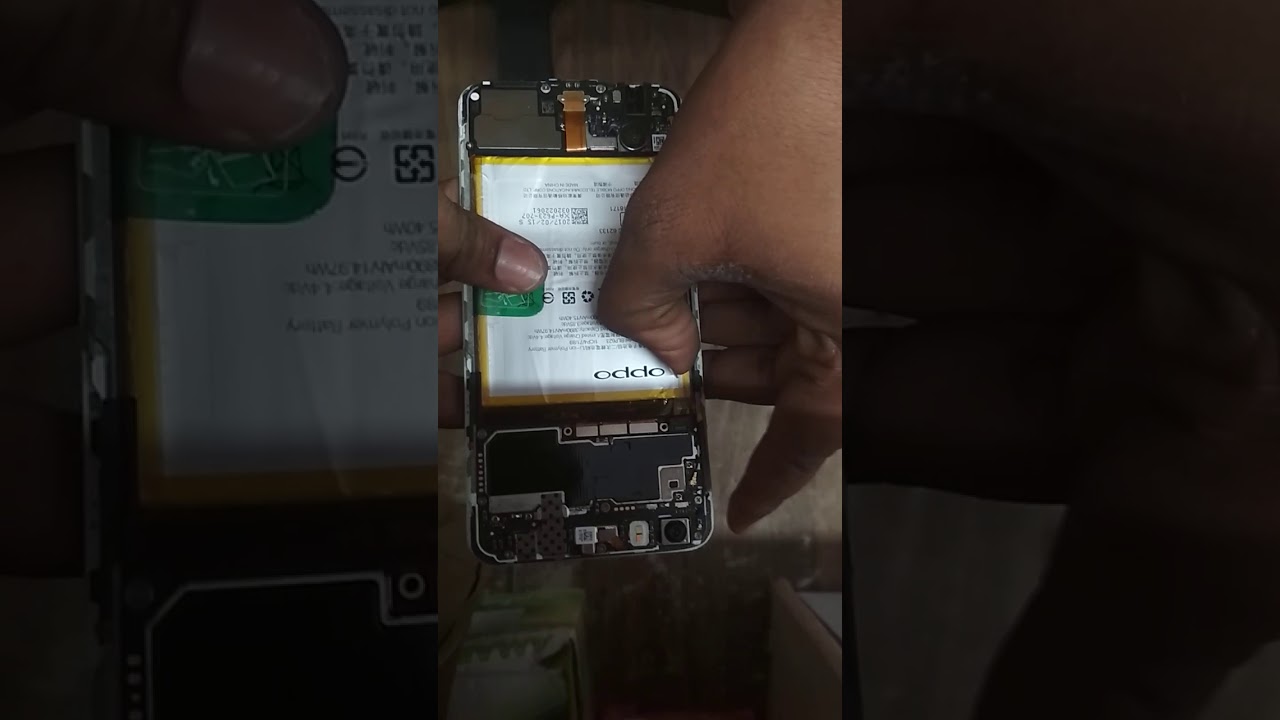 How to remove oppo F3 plus battery !!!