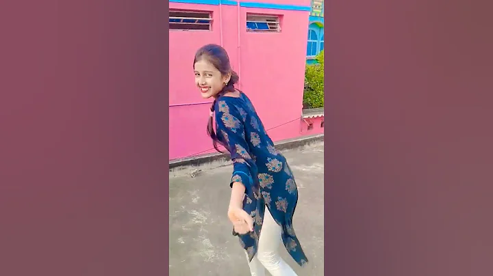 waka waka#youtube #trending #dance #shorts #like#now❤️❤️