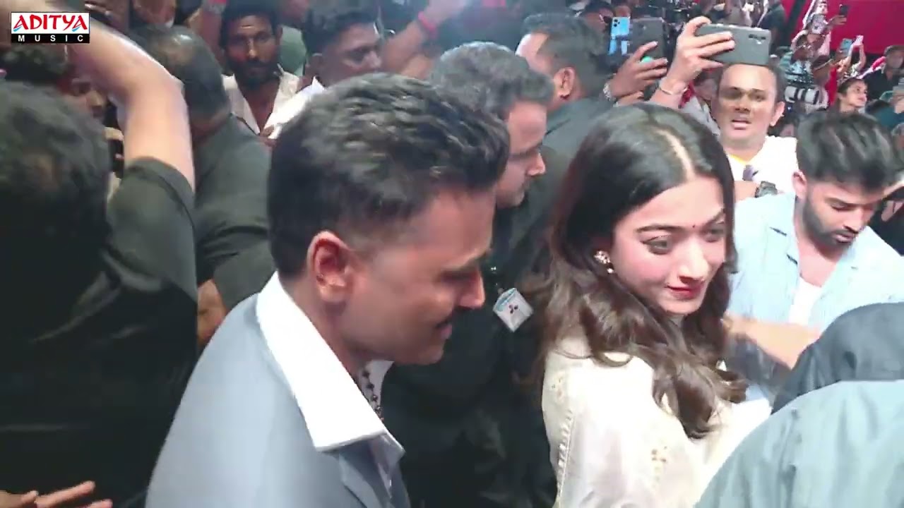 Kuberaa Team Entry @ Pippi Pippi Dum Dum Dum Event | Dhanush, Nagarjuna, Rashmika