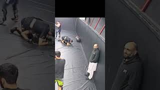 Defending a takedown with no acls against a spazz in MMA sparring