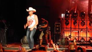 Justin Moore - Small Town Throwdown - Isleta Amphitheater Albs - 9.17.2015