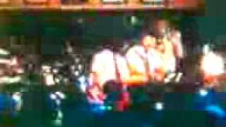 Hujan-kotak hati live in planet ...