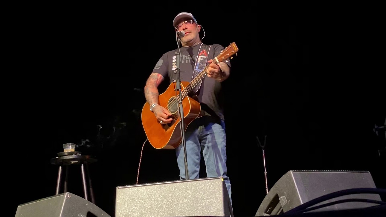 Aaron Lewis Aaron Lewis