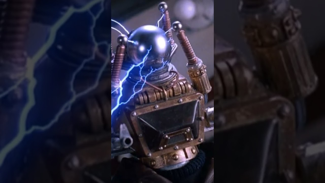 PUPPET MASTER 4 introduce a DECAPITRON ❤️ 