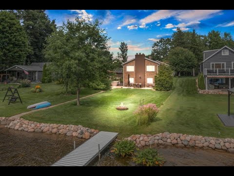 70178 Lakeview Drive, Edwardsburg, MI home video tour