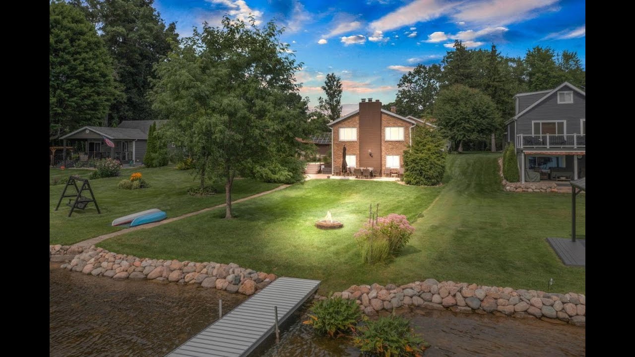 70178 Lakeview Drive Edwardsburg, MI Homes for Sale