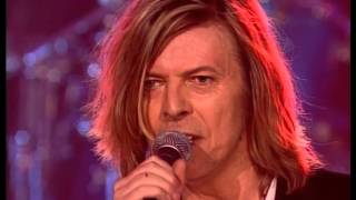 Video thumbnail of "David Bowie – The Man Who Sold The World (Live BBC Radio Theatre 2000)"