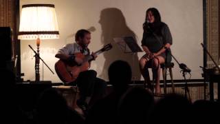 Download Lagu Ambun Suri (Duo): Phänomenologisches Unbehagen MP3