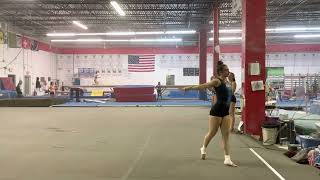 Level 10 Floor Routine Gianna Ruffing Class of 2023