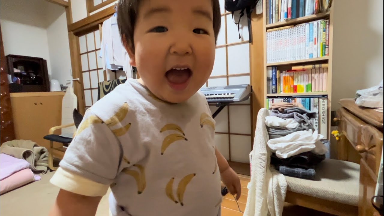 2歳6ヶ月】実家で遊ぶりっくん ［2 years and 6 months old] Playing