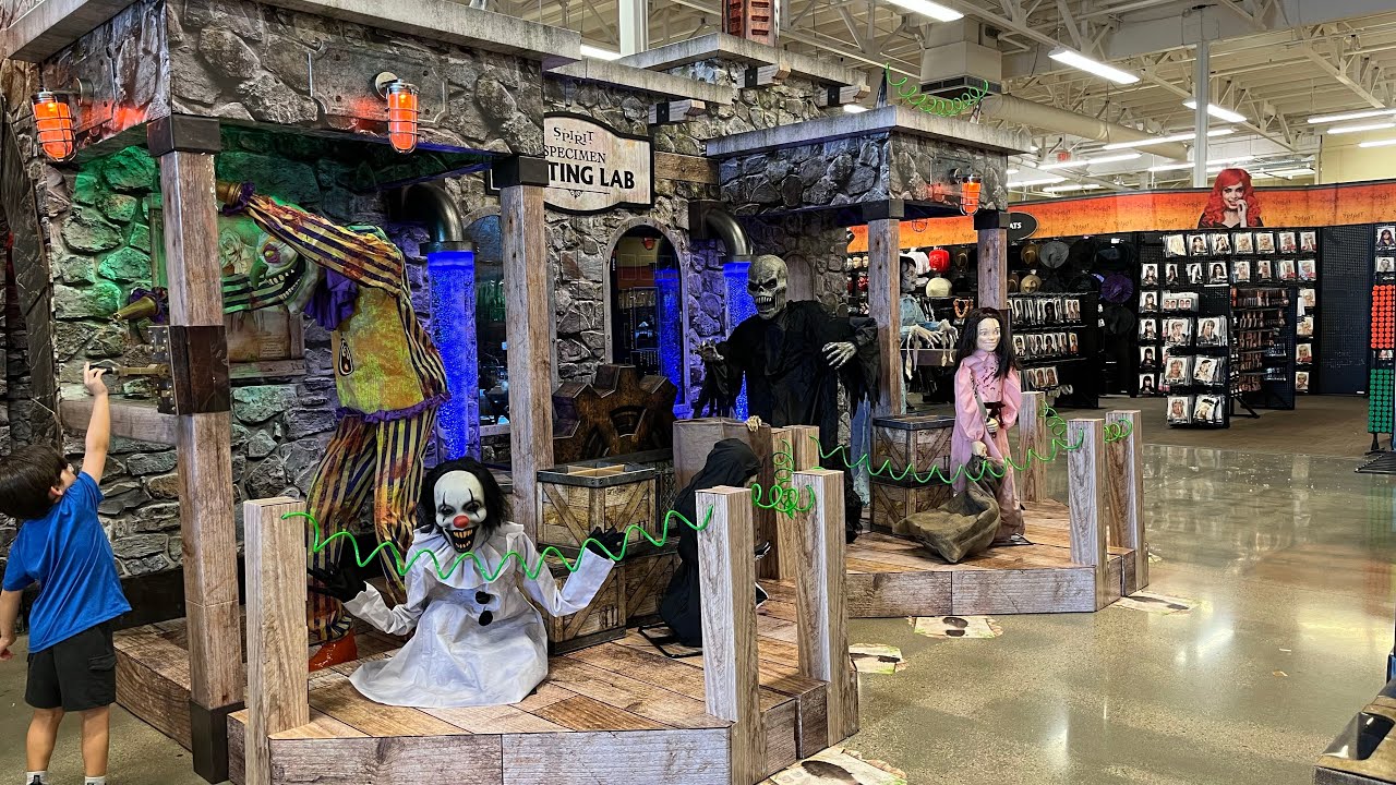 Spirit Halloween 2022 Tustin legacy CA YouTube